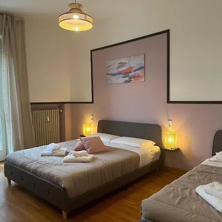 Feel - Bellavista 招待所