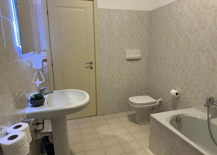 Гостьовий будинок Feel - Bellavista Бергамо